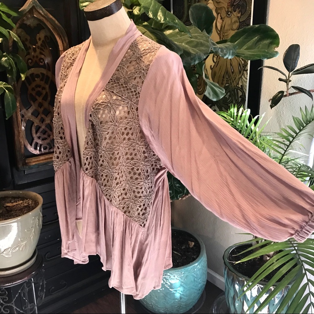 Cypress crochet lace asymmetric kimono cardigan - Picture 4 of 8